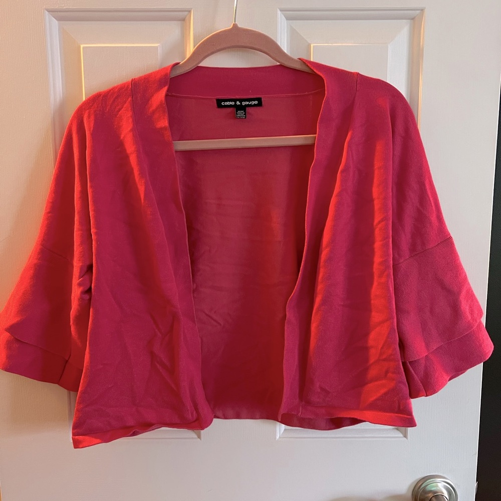 Cropped pink cardigan